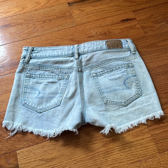 AE denim shorts - Picture 2 of 3